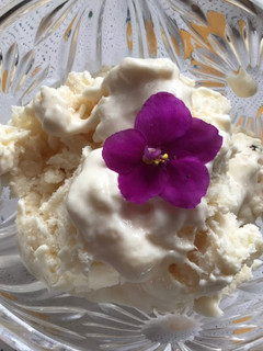 Una foto de Helado de guanábana