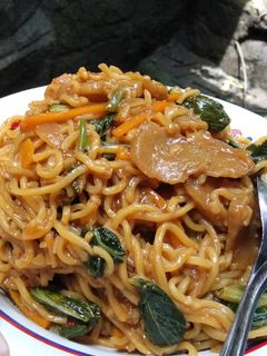 Foto resep Mie Tek Tek Indomie Kuah+Saos Cabe
