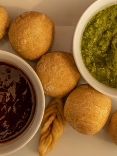 A picture of Kachori.