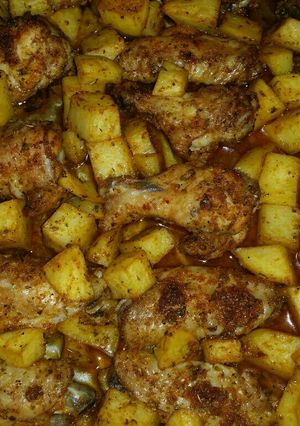 Foto principal de Alitas con patatas al horno (a mi gusto)
