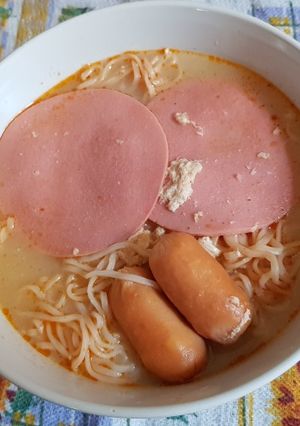 รูปของ บะหมี่สองสหาย