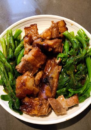 A picture of Choisam and Bbq pork.