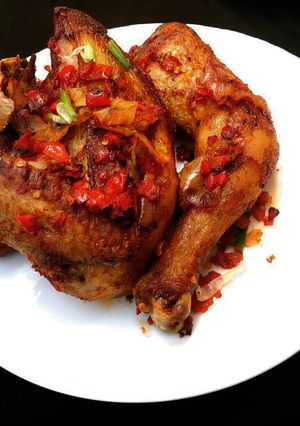 A picture of Peppered chicken/ soyayyar kaza mai yaji.