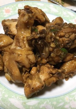 Hình của món Gà kho coca.