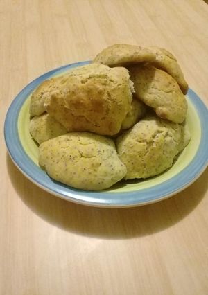 Una foto de Masitas de queso y amapola