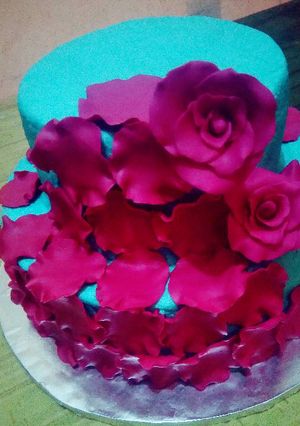 A picture of Flowered cake.