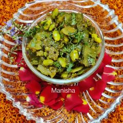 A picture of Val Papadi Curry/Flat Beans Dry Curry.