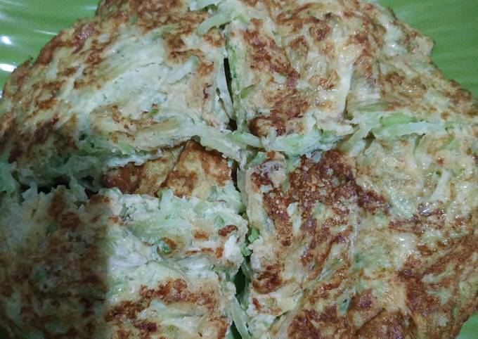 Omelette labu siam / dadar telur labu siam