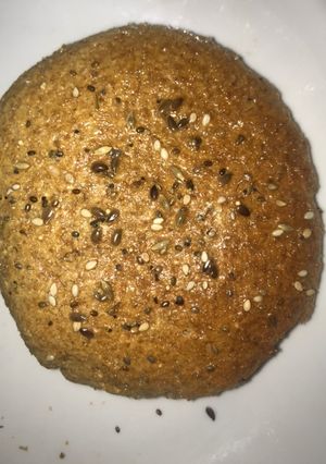 Una foto de Pan de hamburguesa con harina integral y harina salvado
