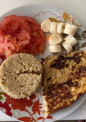 Una foto de Tortilla de atún con quinoa