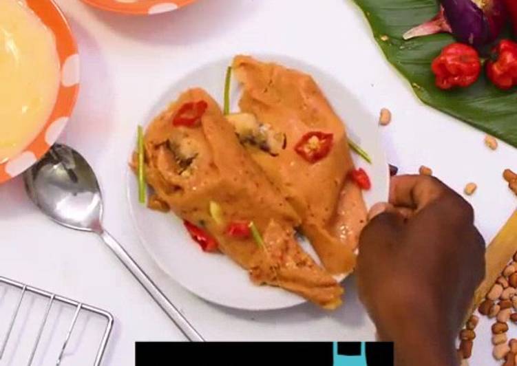 Beans flour moi moi Beans flour moi moi