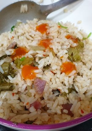 Hình của món Cơm chiên lạp xưởng mắm ruốc.
