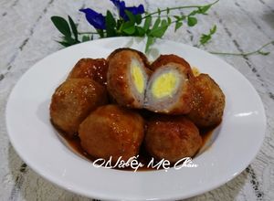 Hình của món Chả cá thác lác bọc trứng cút sốt cà chua.