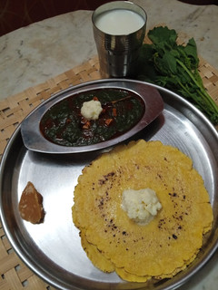 सरसों का साग (sarson ka saag recipe in Hindi) रेसिपी मुख्य फोटो