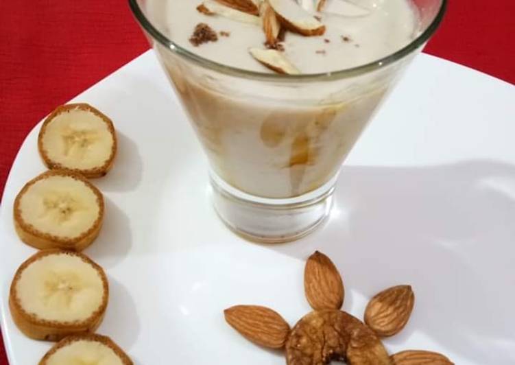 Recipe of Perfect Banana fig Smoothie