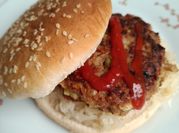 Una foto de arvejas hamburguesa