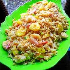 🇹🇭ข้าวผัดสับปะรด(Khao Phat Sapparot)~Thai Pineapple Fried rice🍍🍤🍗-レシピのメイン写真