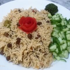 A picture of Kalay channay ka pulao.