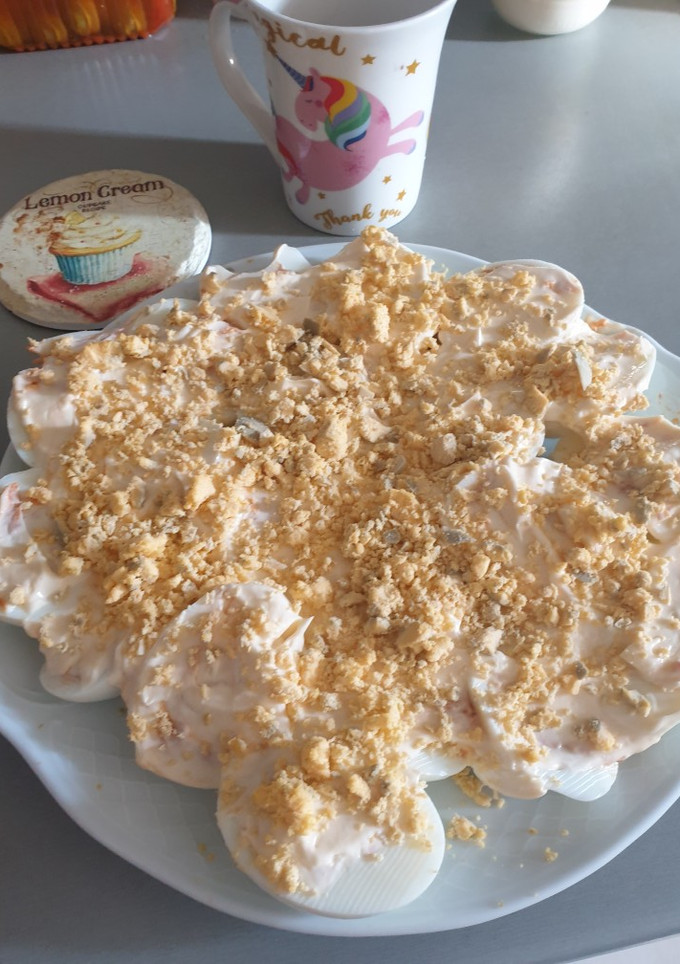 Una foto de Huevos rellenos de atún