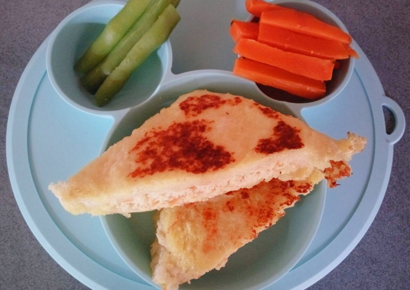 Roti kukus panggang isi ayam (MPASI 10 Bulan)