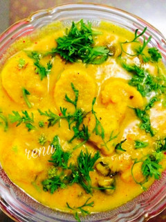 गट्टे की सब्जी (Gatte ki sabzi recipe in Hindi) रेसिपी मुख्य फोटो