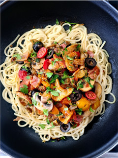 Una foto de Pasta con salsa Boscaiola