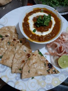 दाल मखनी (dal makhani recipe in Hindi) रेसिपी मुख्य फोटो