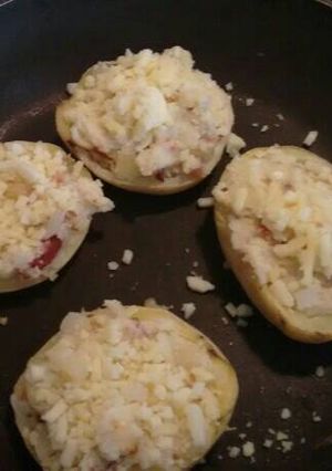 Una foto de Patatas rellenas.ॐ