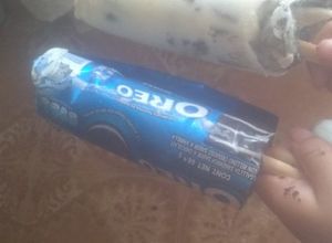 Una foto de Paletas cremosas de oreo