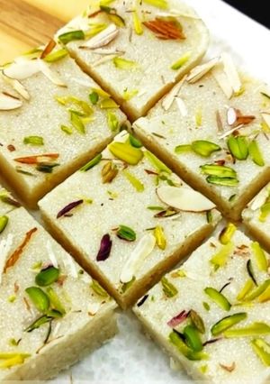 ताज़े नारियल की बर्फी - साउथ इंडियन स्टाईल रेसिपी मुख्य फोटो