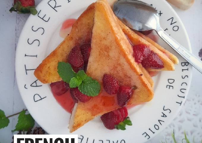Anti Ribet, Memasak French toast dengan strawberry sauce Yang Mudah