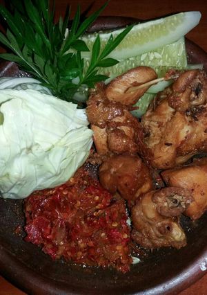 Foto resep Ayam goreng cocol sambal terasi