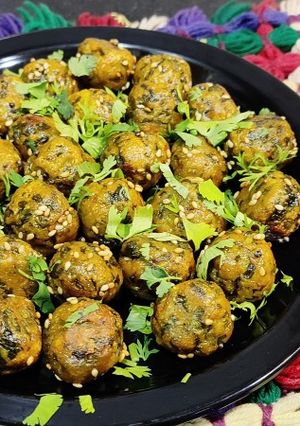 A picture of Palak Muthia /Spinach Muthiya Recipe.