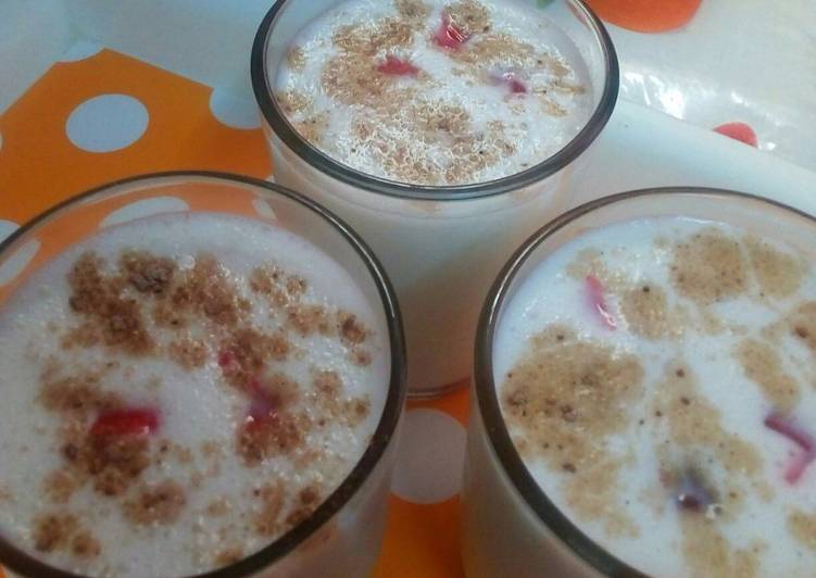 Recipe of Banana shake in 28 Minutes for Mom