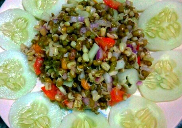 Recipe of Ultimate Moong sprouts salad