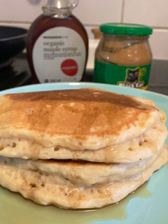 A picture of Peanut Butter Flapjacks for 1.