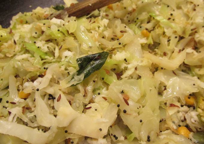 Recipe of Homemade Cabbage with Coconut(Cabbage thoran)