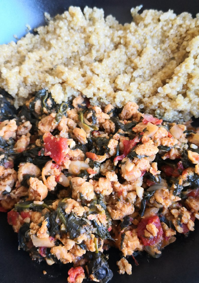 Una foto de Soja texturizada con quinoa