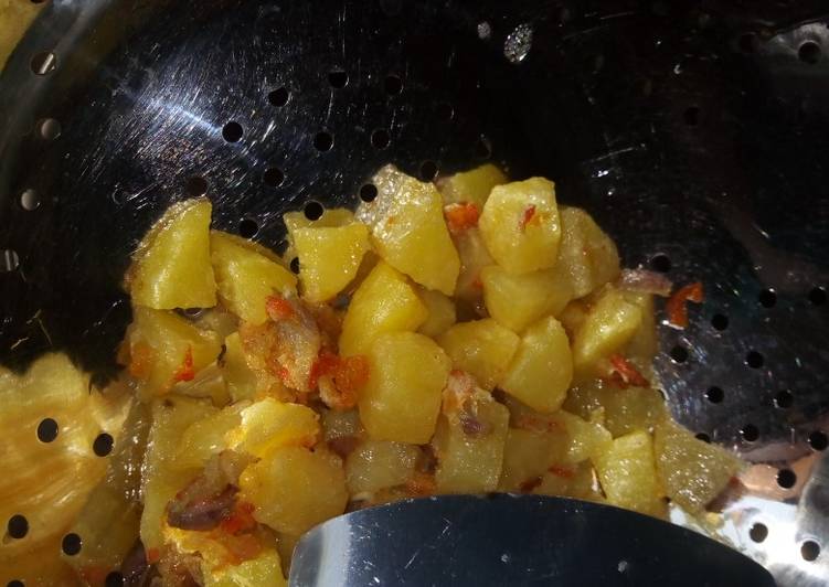 Easiest Way to Cook Tasty Fried potatoes This is A Recipe That Has Been Tested  From My Kitchen !!