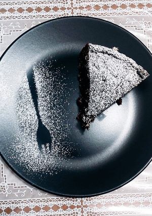 A picture of Torta Caprese.