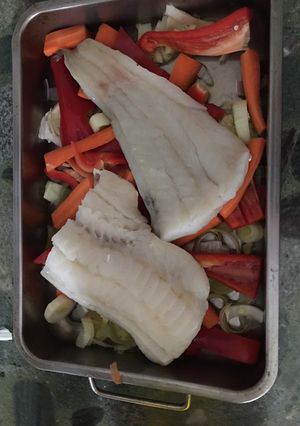 Una foto de Lomo de bacalao con verduras