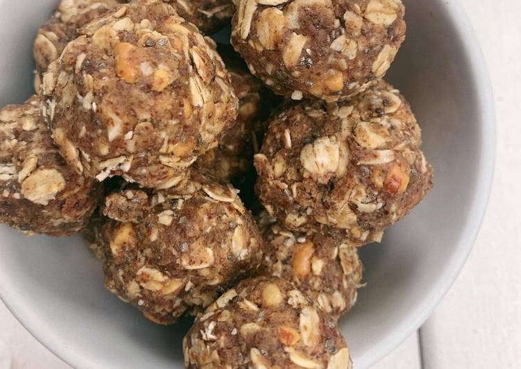 Steps to Prepare Banana protein bites in 28 Minutes for Mom