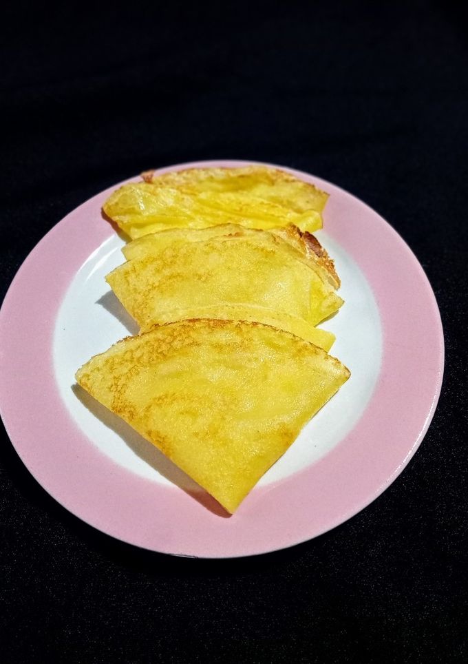 Una foto de Crepes con leche condensada. Gluten free con harina de arroz y almidón de maíz
