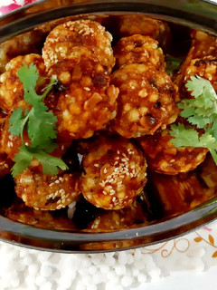 साबूदाना अप्पे (sabudana appe recipe in Hindi) रेसिपी मुख्य फोटो