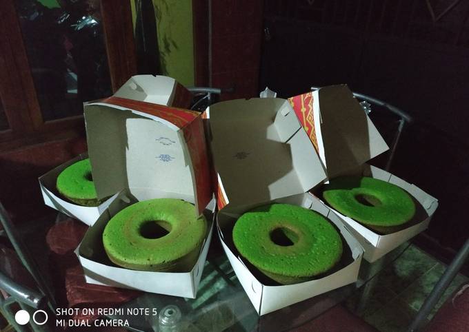 Bolu pandan panggang