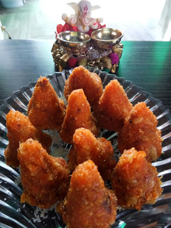 A picture of Modak.