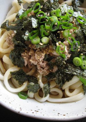 A picture of Tuna Mayo Udon.