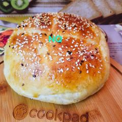 A picture of Stuffed Bread Bowl.