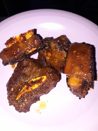 Cara Mudah Menyiapkan Resep Iga sapi panggang Anti Ribet, Bisa Manjain Lidah