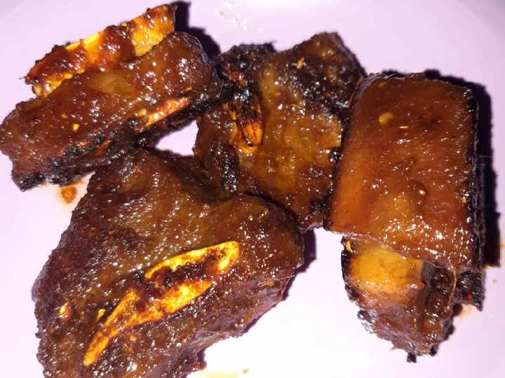 Cara Mudah Menyiapkan Resep Iga sapi panggang Anti Ribet, Bisa Manjain Lidah